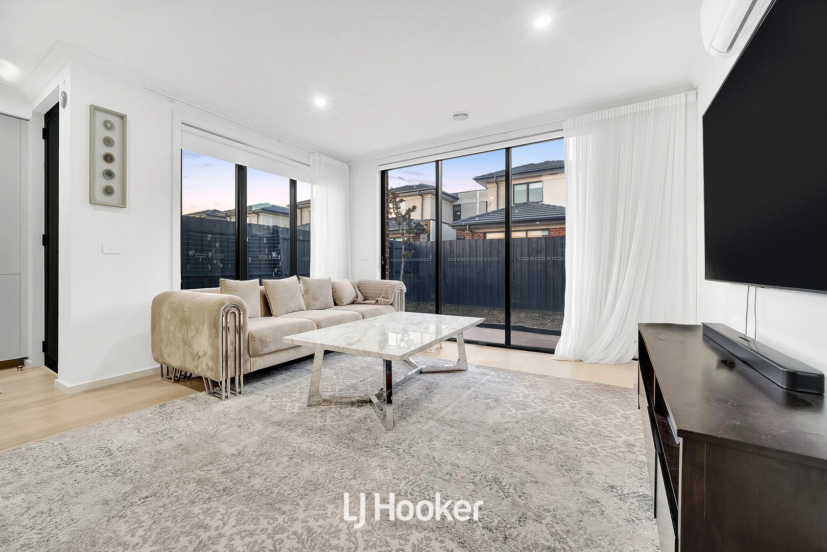 Additional image 3 of 10 Cricklewood Circuit, Narre Warren VIC 3805