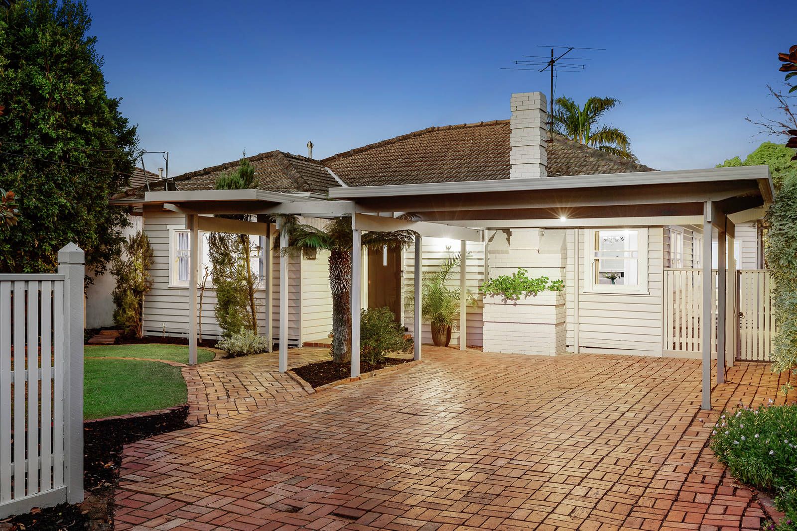 32 McLauchlin Avenue, Sandringham VIC 3191, Image 0