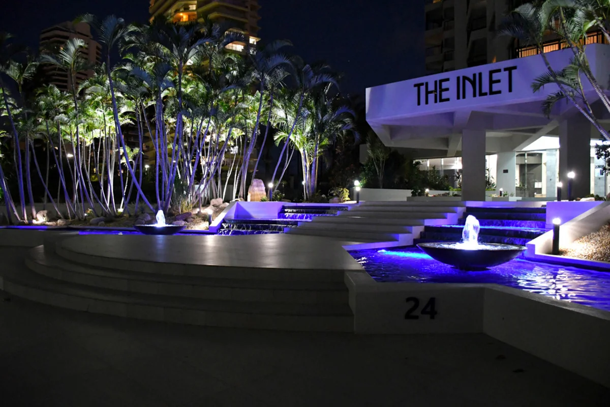 24 Breaker Street, Main Beach QLD 4217