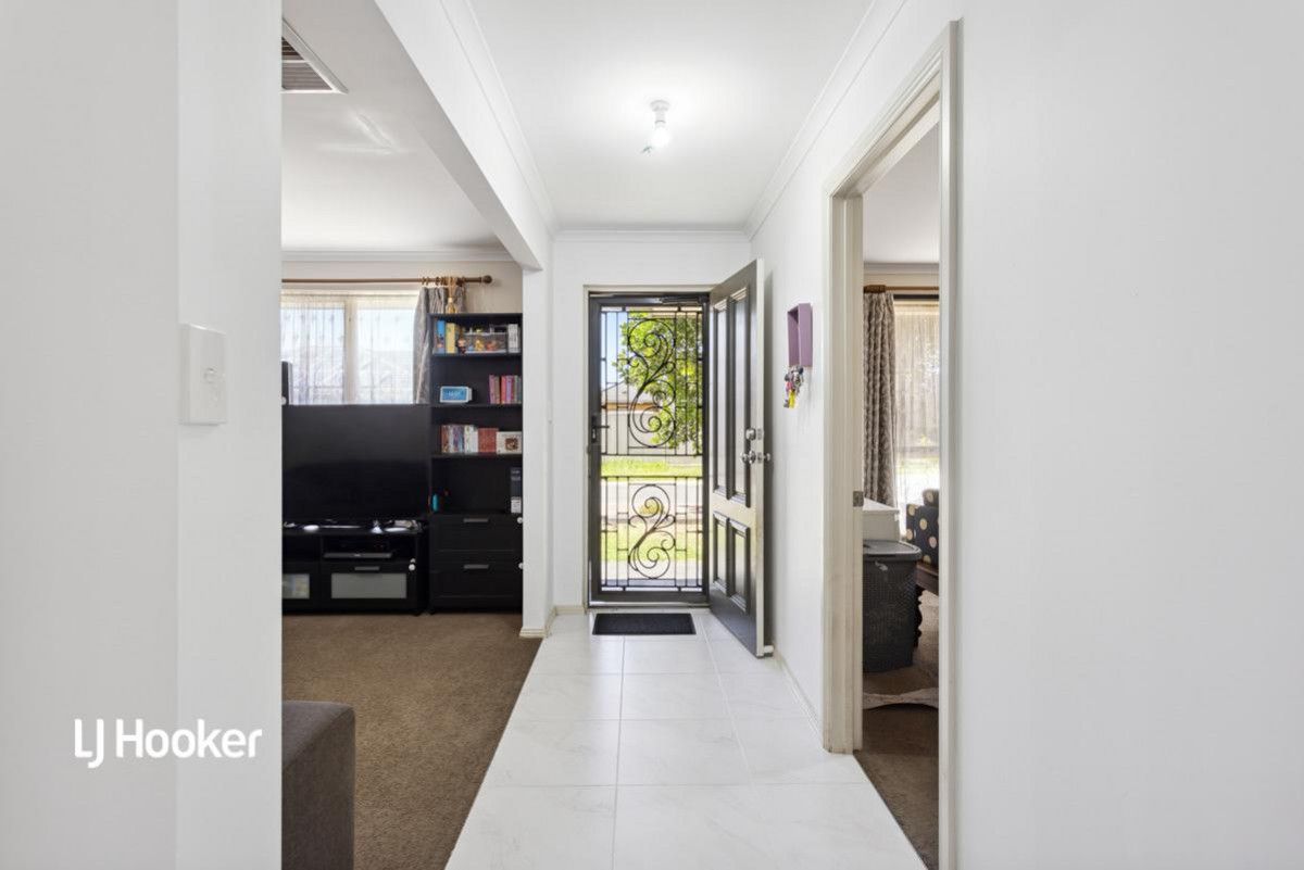 11 Carmelina Court, Parafield Gardens SA 5107, Image 1