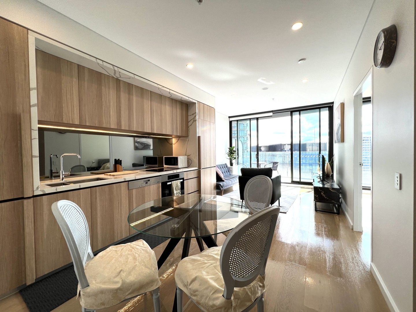 1 bedrooms Apartment / Unit / Flat in Level 18/500 Pacific Highway ST LEONARDS NSW, 2065