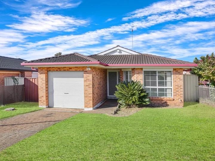 6 Denver Road, St Clair NSW 2759