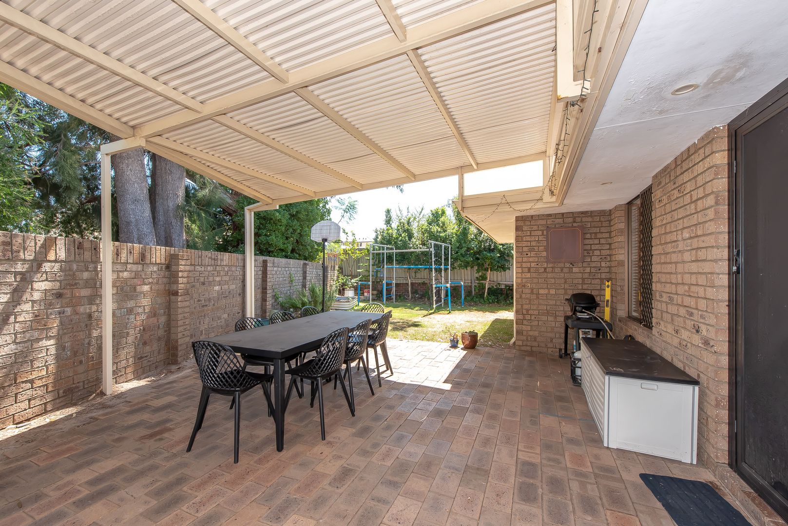 1/194-196 Fern Road, Wilson WA 6107, Image 2