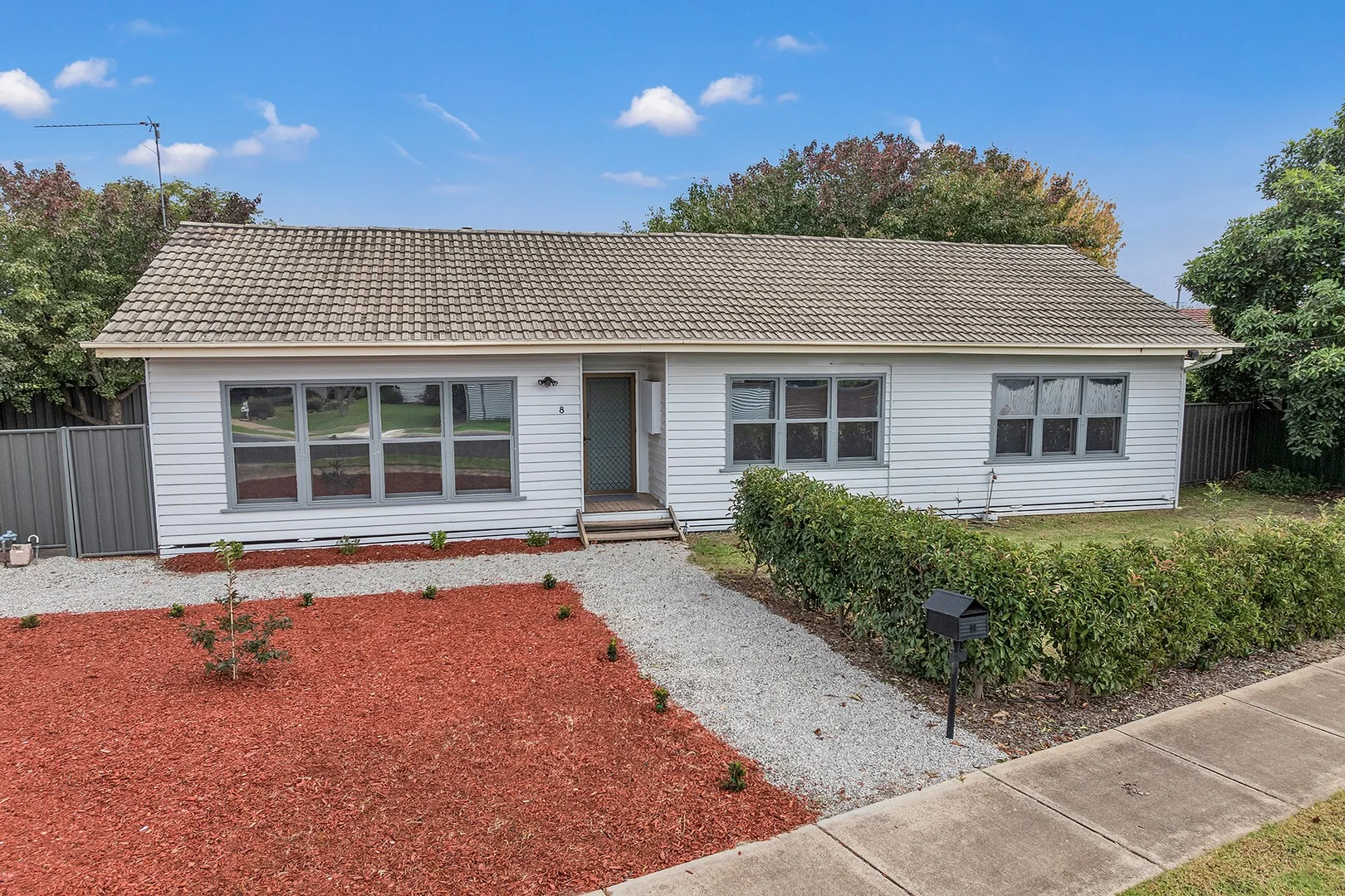 Primary image of 8 Pine Street, Echuca VIC 3564