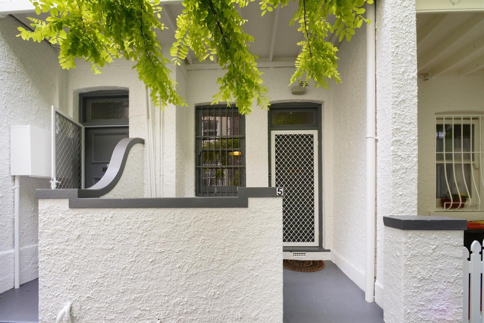 2 bedrooms Duplex in 5 Hughes Street POTTS POINT NSW, 2011