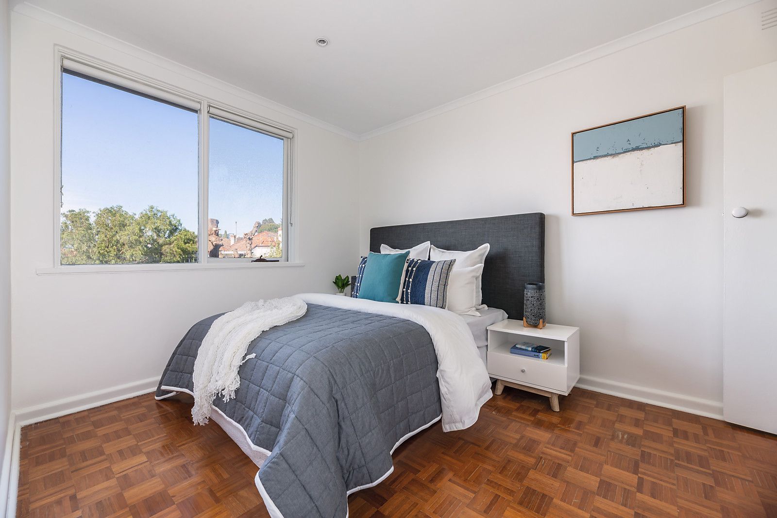 10/39 Myrnong Crescent, Ascot Vale VIC 3032, Image 2