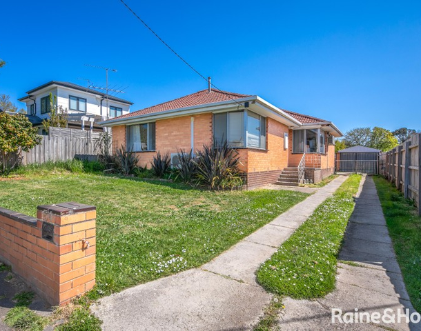 54 Aitken Street, Gisborne VIC 3437