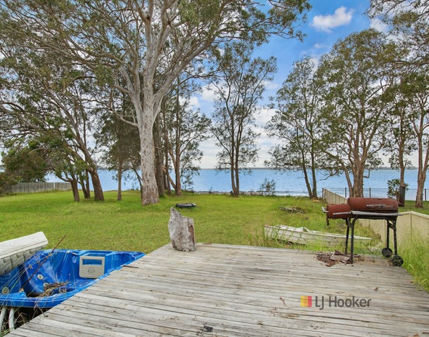 23 Malvina Parade, Gorokan NSW 2263