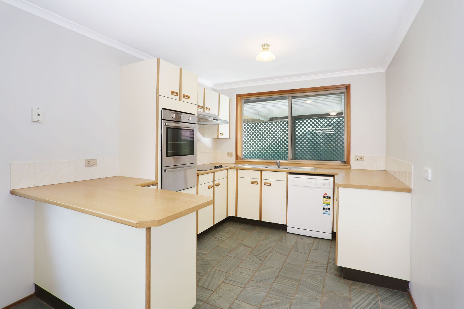 6 Rose Crescent, Glossodia NSW 2756, Image 2