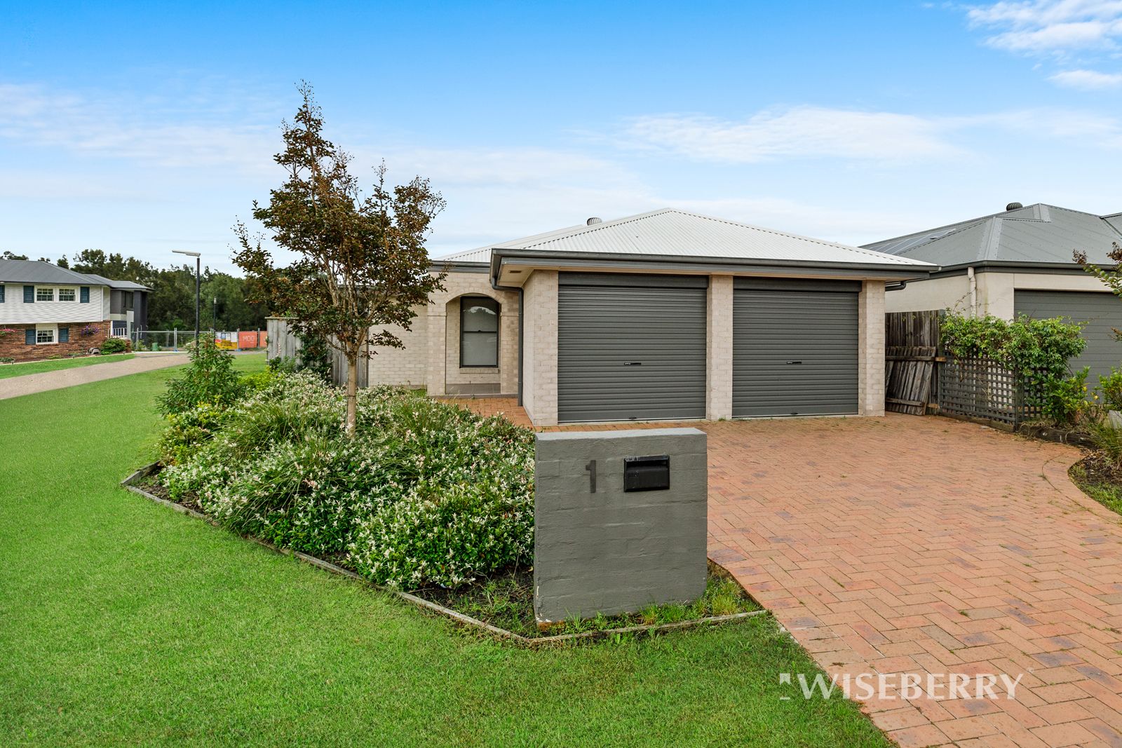 1 Irons Road, Wyong NSW 2259