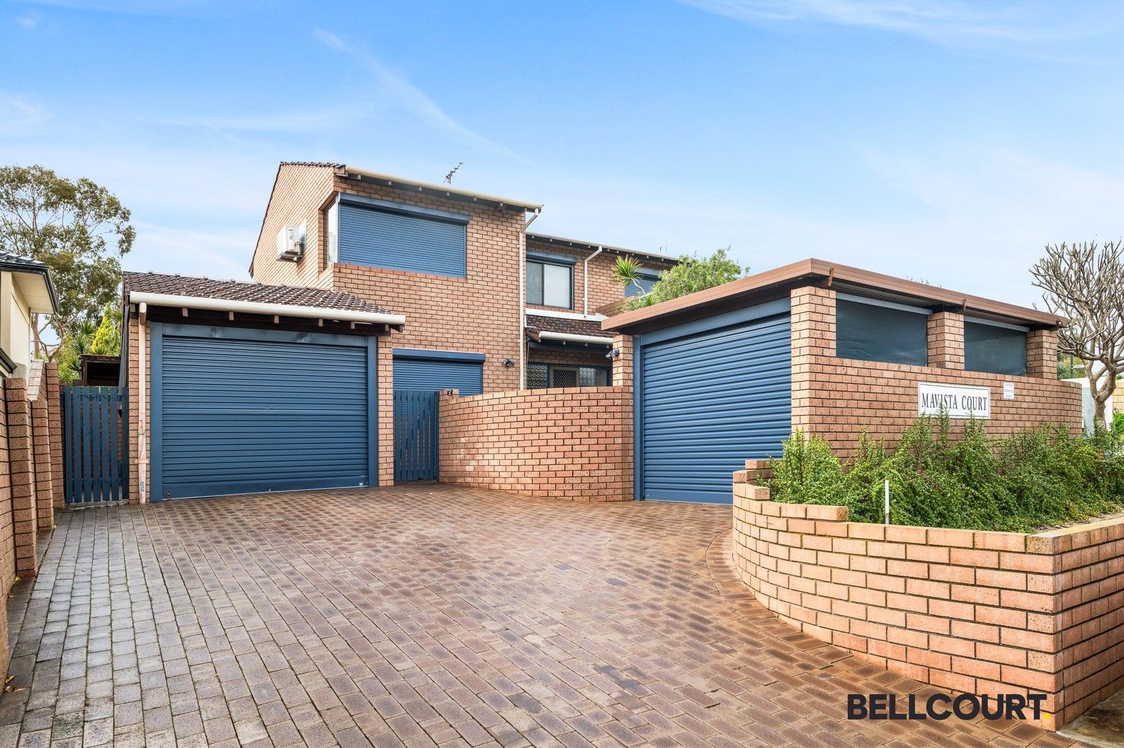 3 bedrooms Townhouse in 1/186 Labouchere Road COMO WA, 6152