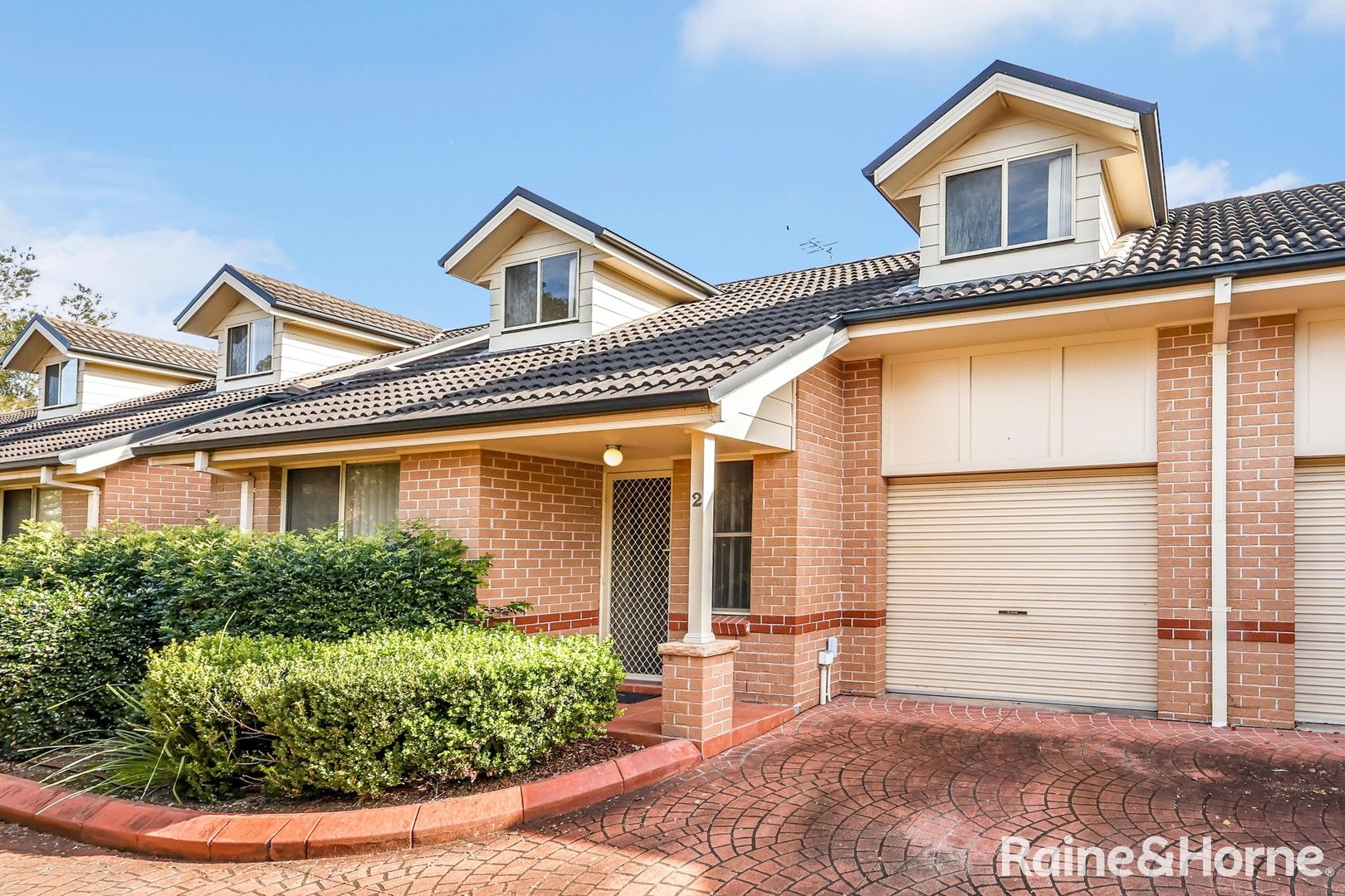 3 bedrooms Townhouse in 2/88 Adelaide Street OXLEY PARK NSW, 2760