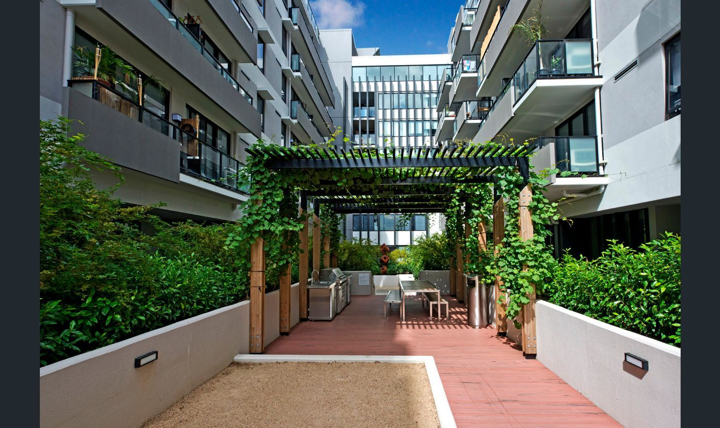 1 bedrooms Apartment / Unit / Flat in 319/22 Barkly Street BRUNSWICK EAST VIC, 3057