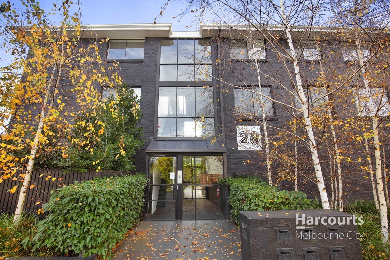 2 bedrooms Apartment / Unit / Flat in 13/28 Mcarthur Street MALVERN VIC, 3144