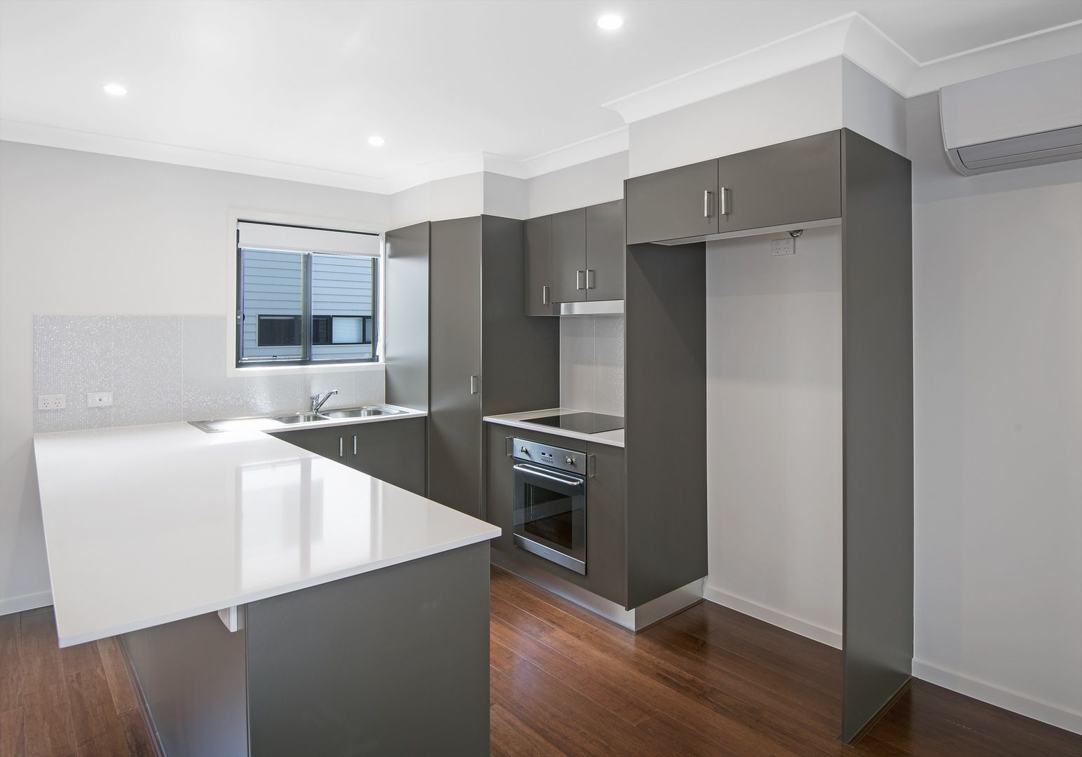 22/15 Oasis Close, Manly West QLD 4179, Image 2