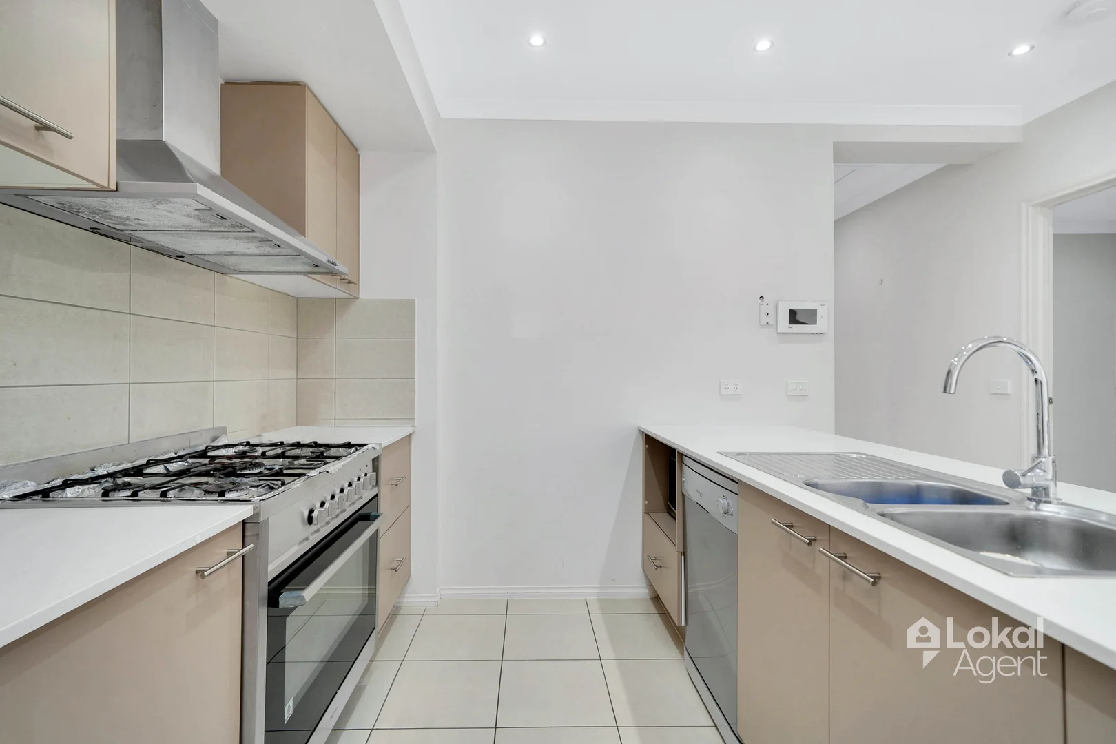 Additional image 3 of 38 Marathon Boulevard, Craigieburn VIC 3064