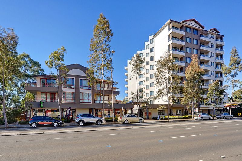 122/208-226 Pacific Highway, Hornsby NSW 2077