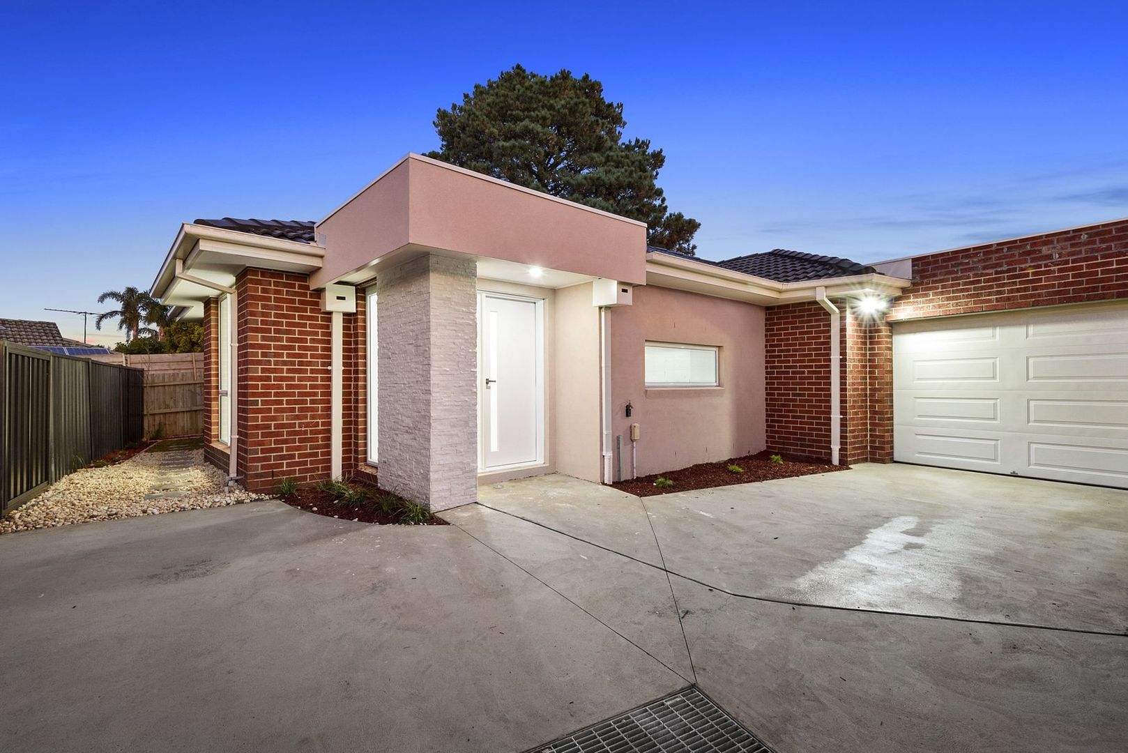 60A Scotsburn Way, Endeavour Hills Property History & Address