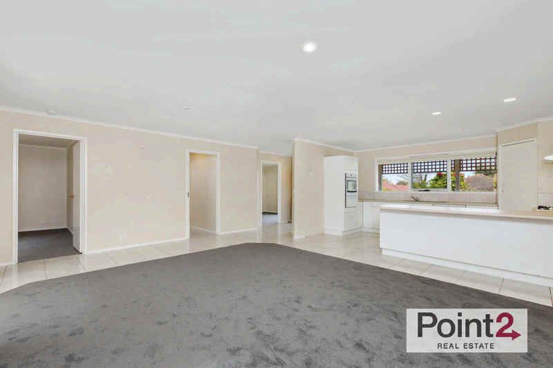 5 Mount View Court, Frankston VIC 3199, Image 2