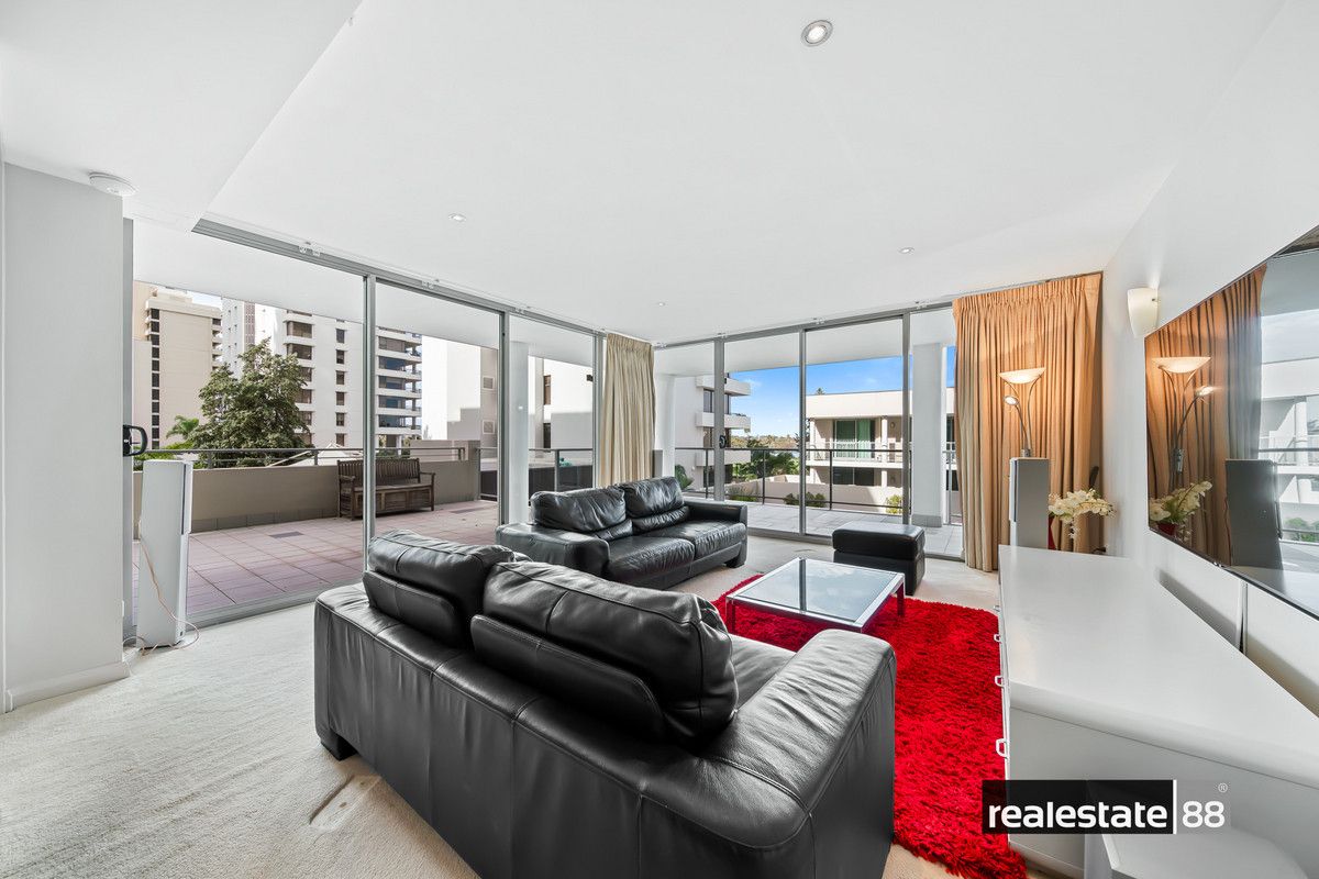 3 bedrooms Apartment / Unit / Flat in 57/78 Terrace Road EAST PERTH WA, 6004