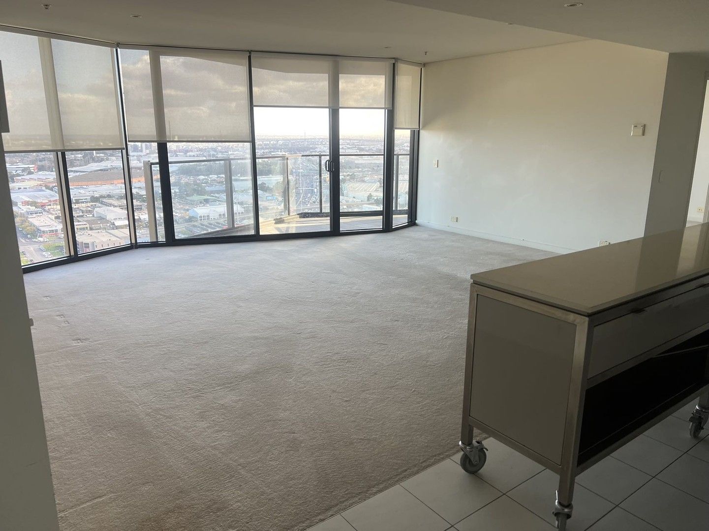 2 bedrooms Apartment / Unit / Flat in 3105/90 Lorimer Street DOCKLANDS VIC, 3008
