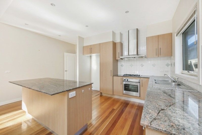 33A Victoria Crescent, Safety Beach VIC 3936, Image 0
