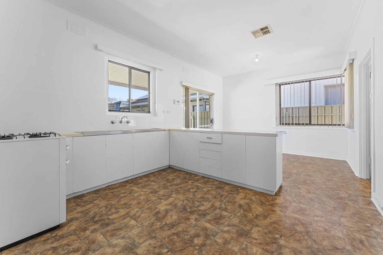 16 Hinton Street, Underdale SA 5032 House For Rent 595 Domain