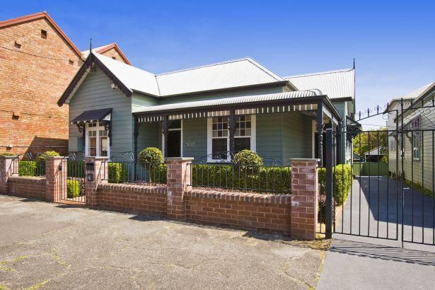 90 Bruce Street, Cooks Hill NSW 2300, Image 0