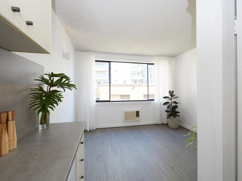 Studio in 13/3 Waverley Cres, BONDI JUNCTION NSW, 2022
