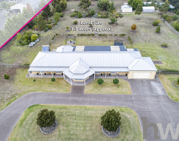 40 Braemar Court, Lovely Banks VIC 3213