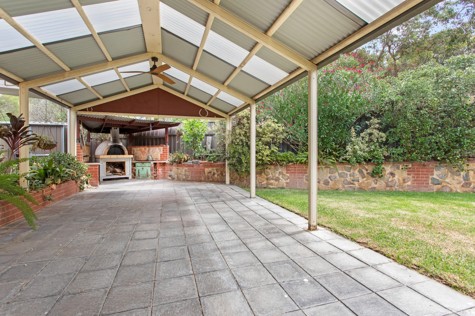 Additional image 11 of 49 Dennis St, Happy Valley SA 5159