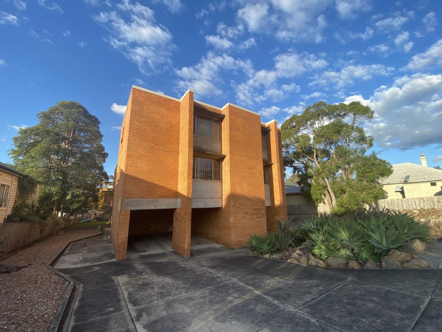 2 bedrooms Apartment / Unit / Flat in 3/47 Westcourt Road NEW LAMBTON NSW, 2305