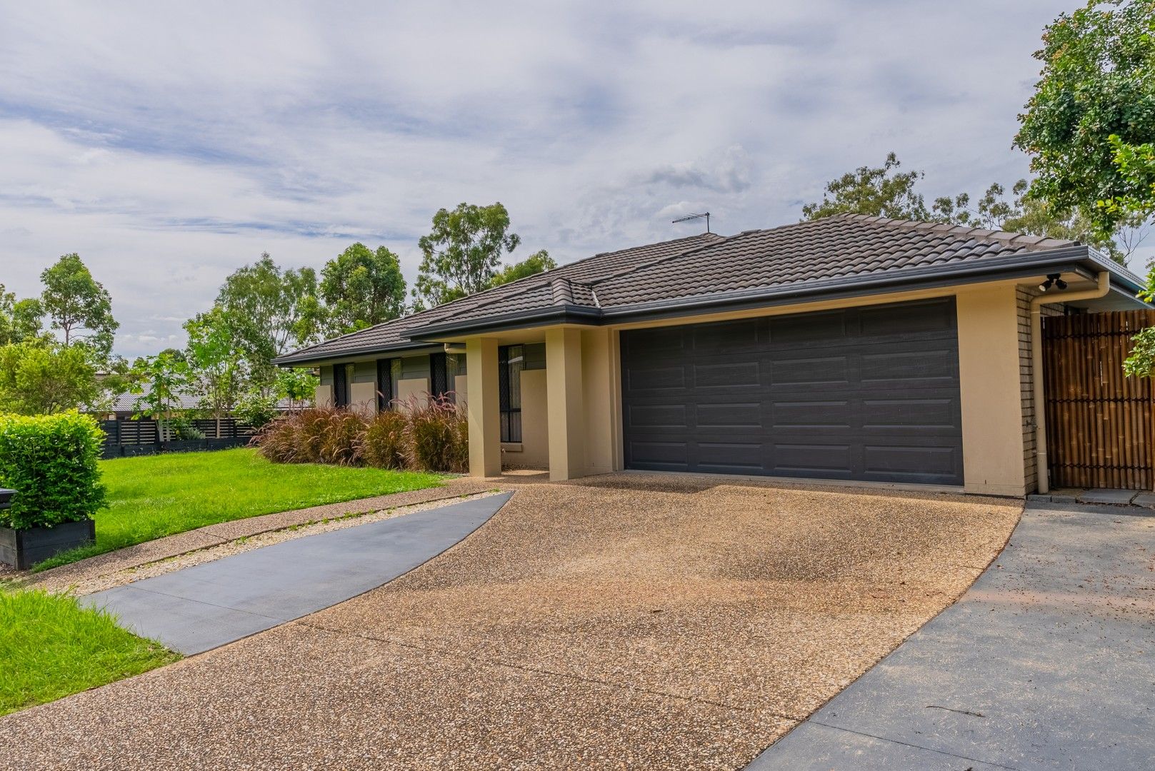 6 Burns Circuit, Augustine Heights QLD 4300, Image 0