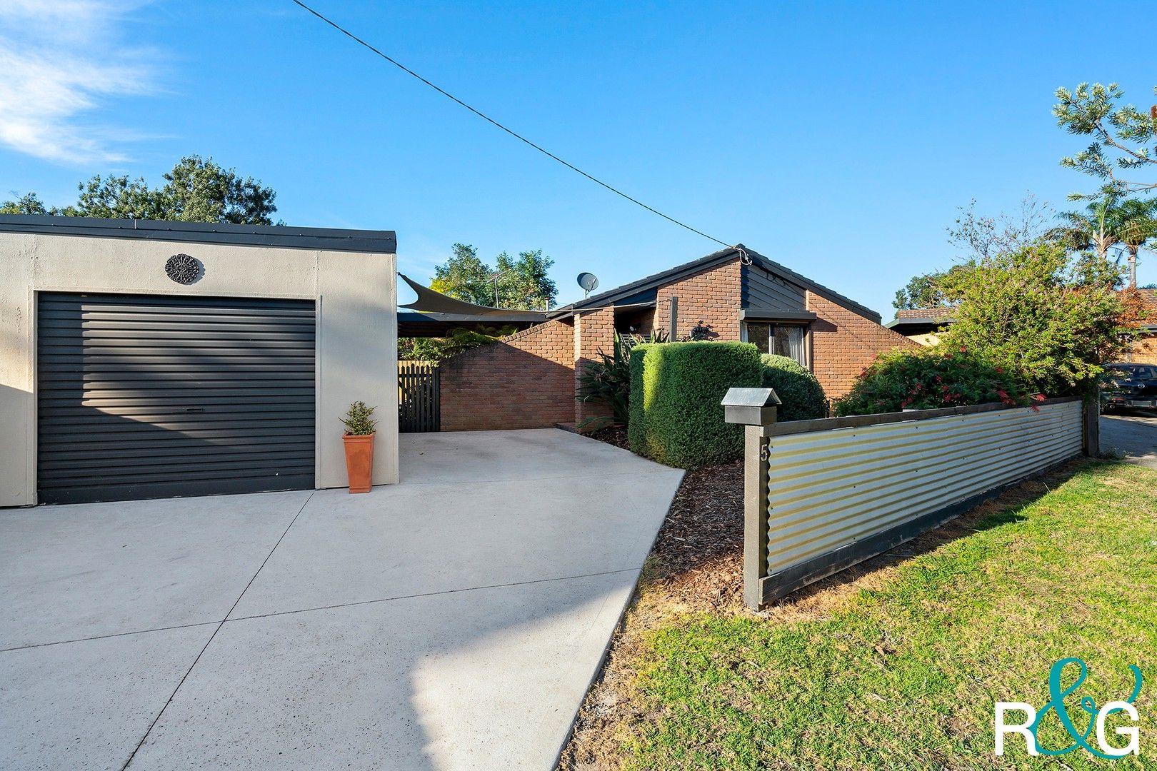 3 bedrooms House in 5 Jenola Court HASTINGS VIC, 3915
