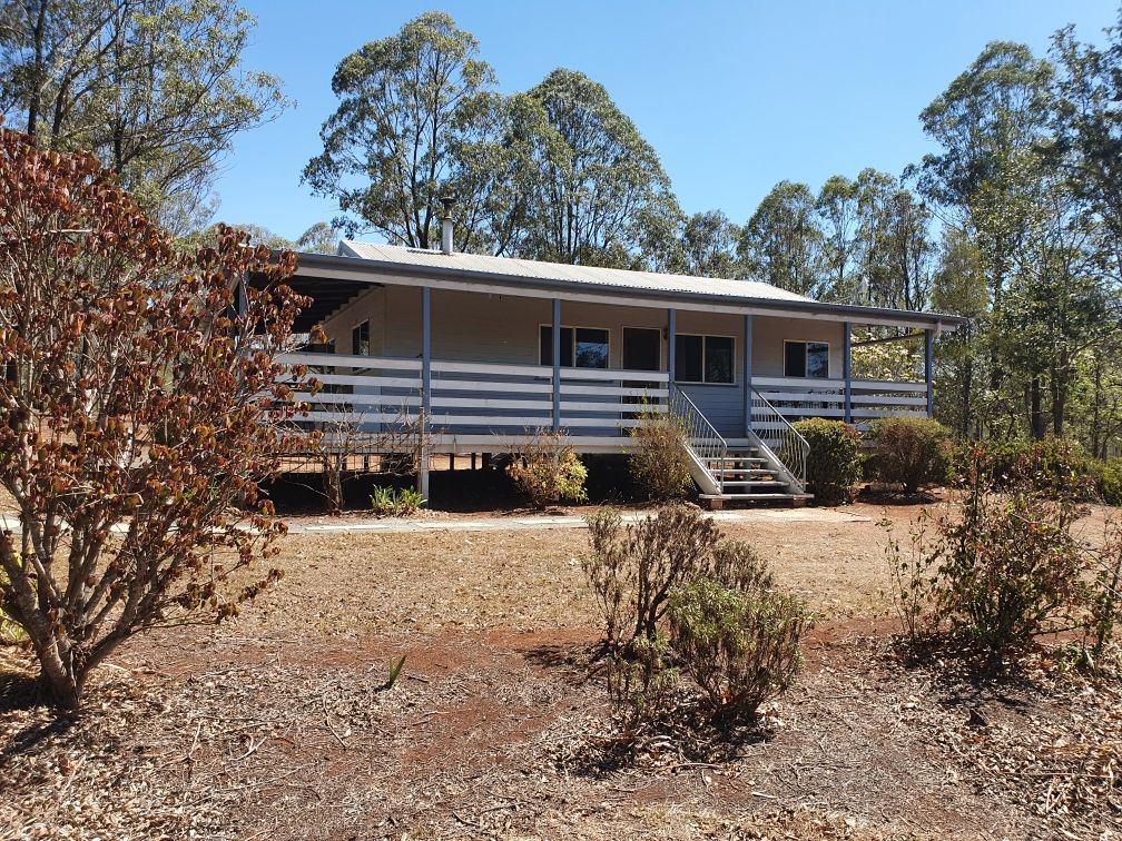 84 Crumpton Drive, Blackbutt QLD 4314, Image 1