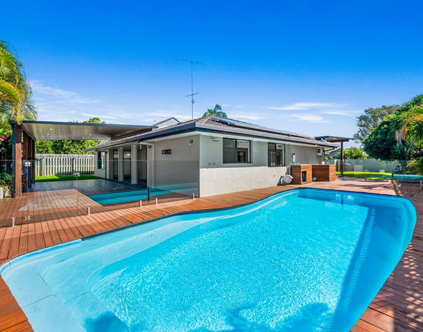 12 Wild Duck Drive, Mermaid Waters QLD 4218