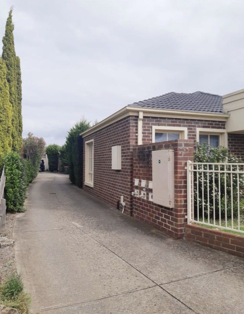 3 bedrooms Apartment / Unit / Flat in 4/17 Rigby Avenue CARNEGIE VIC, 3163