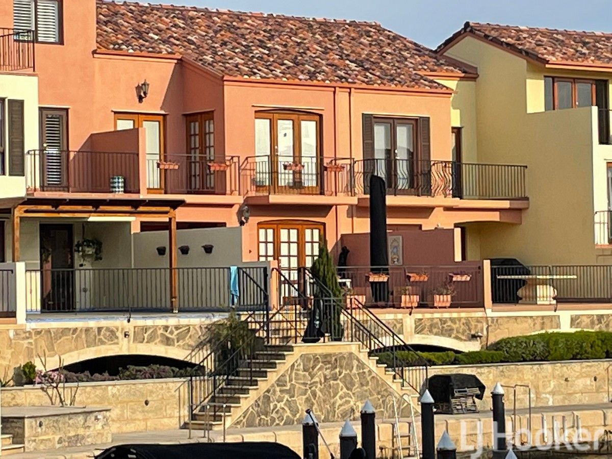 3 bedrooms Villa in 101/18 Port Quays WANNANUP WA, 6210