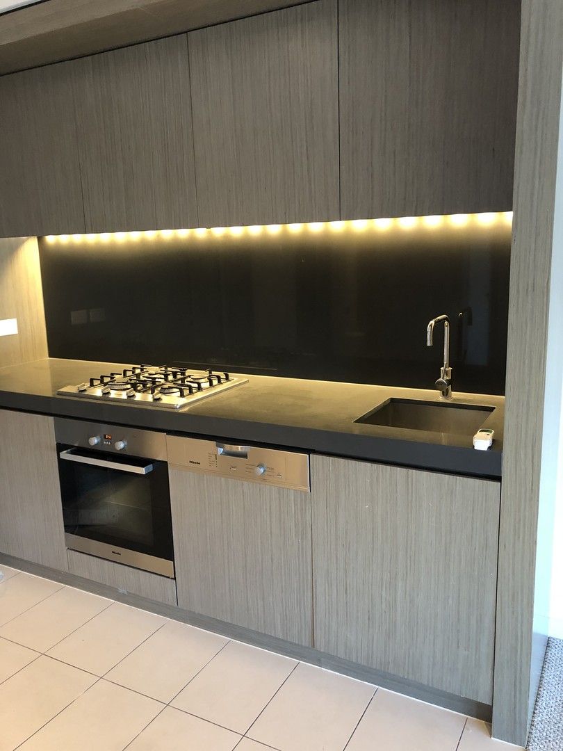 1 bedrooms Apartment / Unit / Flat in 1613/50 Albert Road SOUTH MELBOURNE VIC, 3205