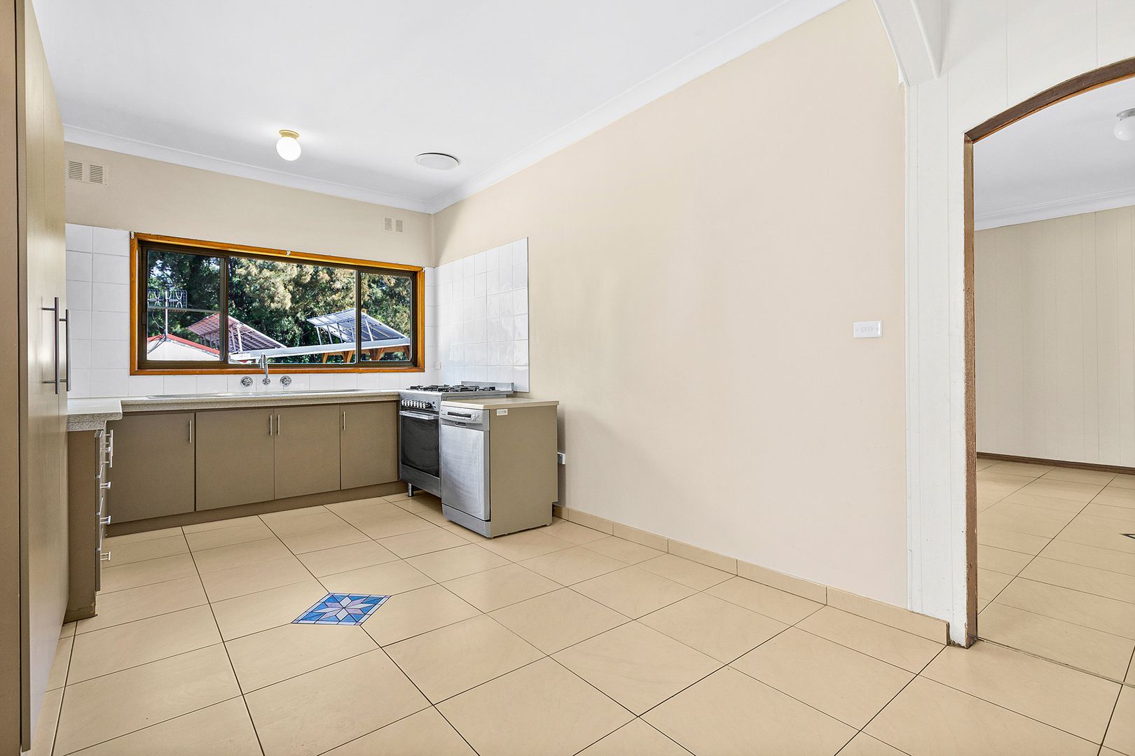 177 Gladstone Avenue, Mount Saint Thomas NSW 2500, Image 1