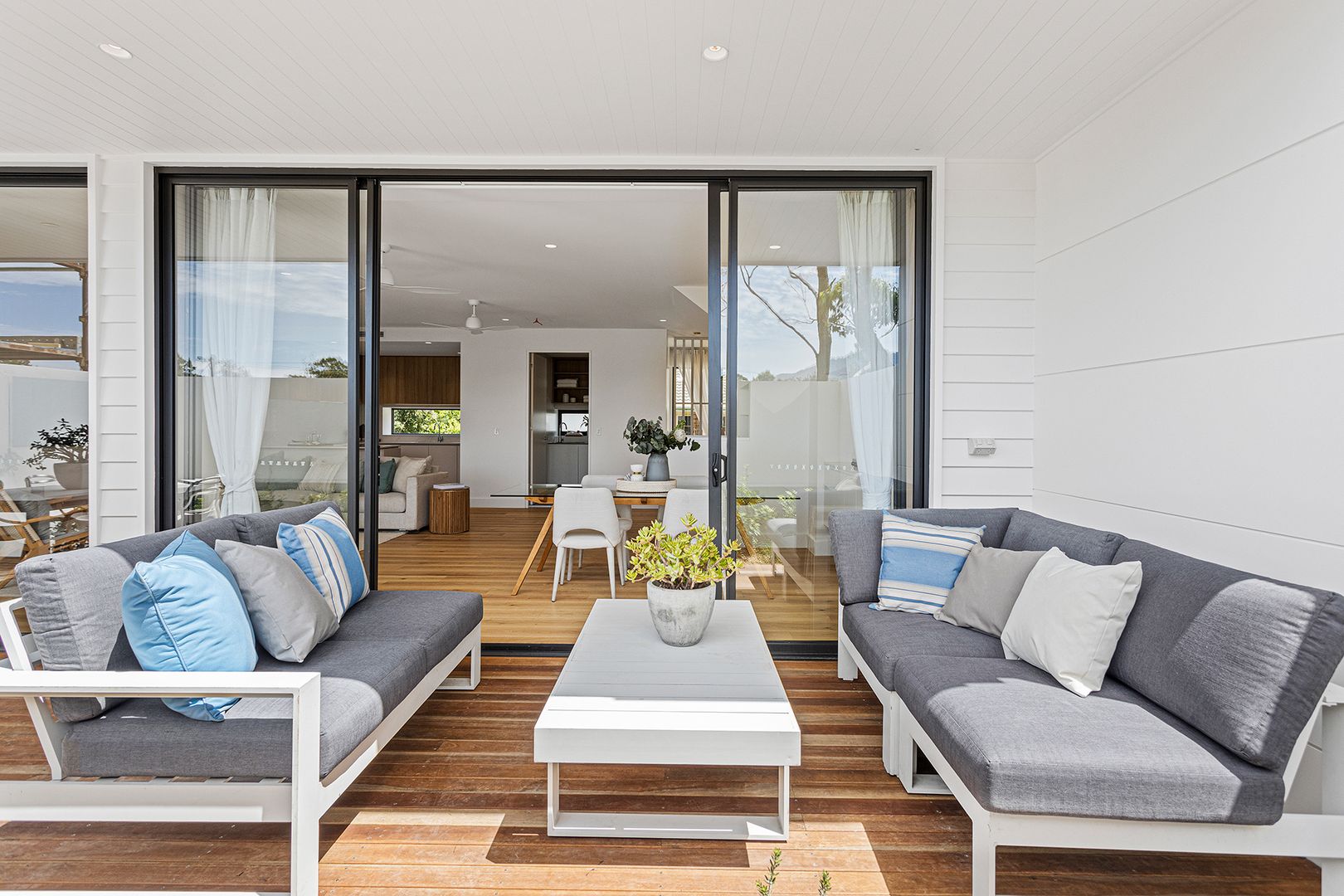 92 Point Street, Bulli NSW 2516 Domain