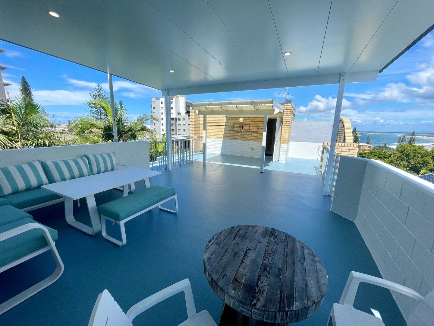 2 bedrooms Apartment / Unit / Flat in 13/33 Burgess Street KINGS BEACH QLD, 4551