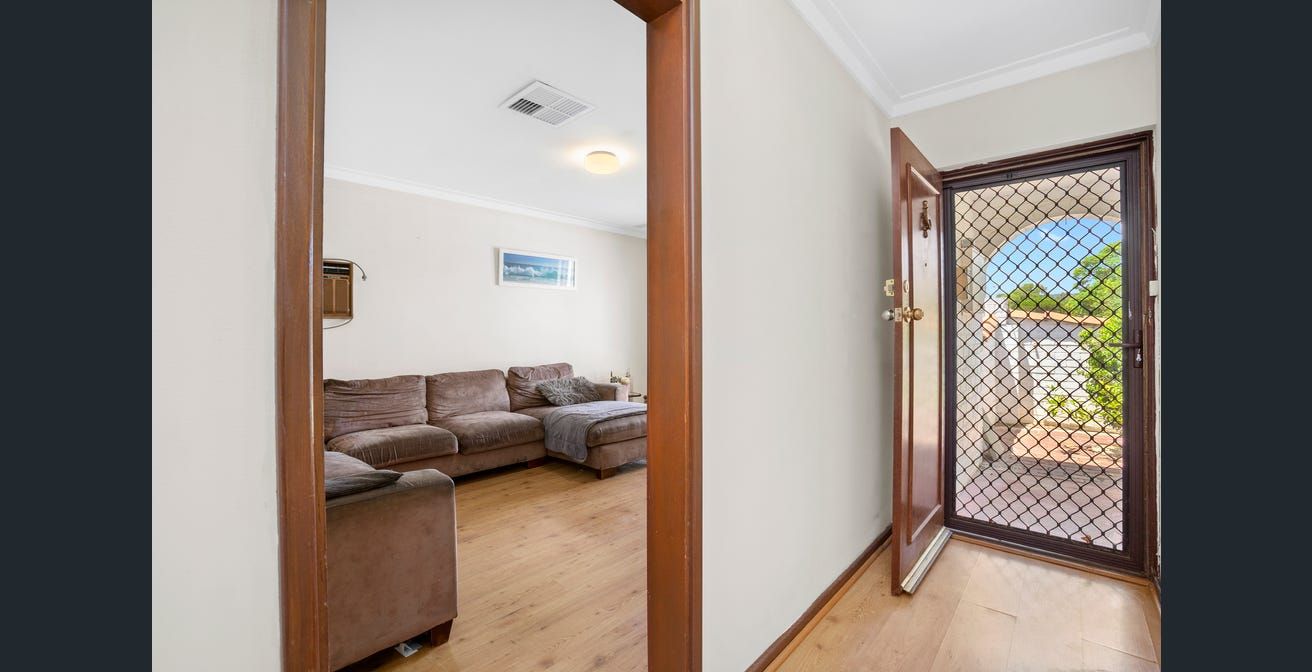 15 Hickson Avenue, Armadale WA 6112 House For Rent 520 Domain