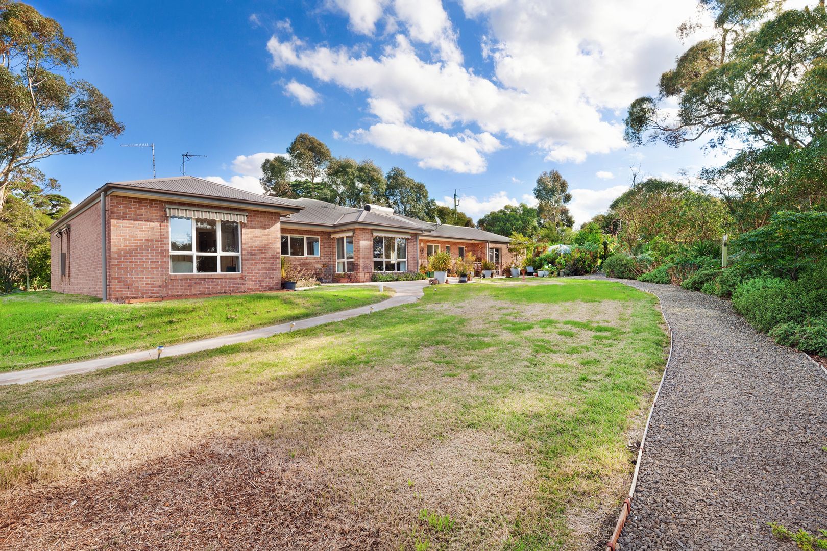 1460 Scarsdale-Pitfield Road, Cape Clear VIC 3351, Image 2