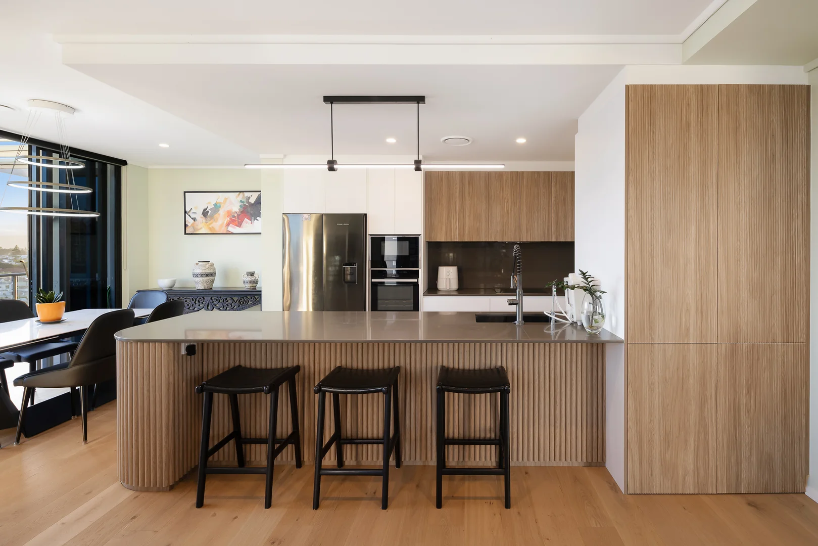 Additional image 5 of 802/6 Tarcoola Crescent, Chevron Island QLD 4217