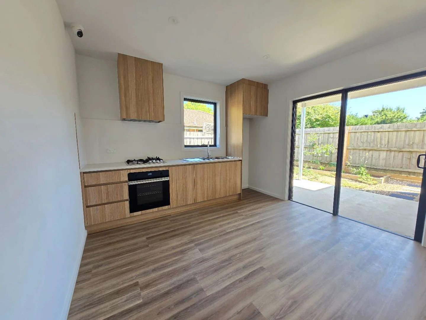 Additional image 5 of 2/47 Beddoe Avenue, Clayton VIC 3168