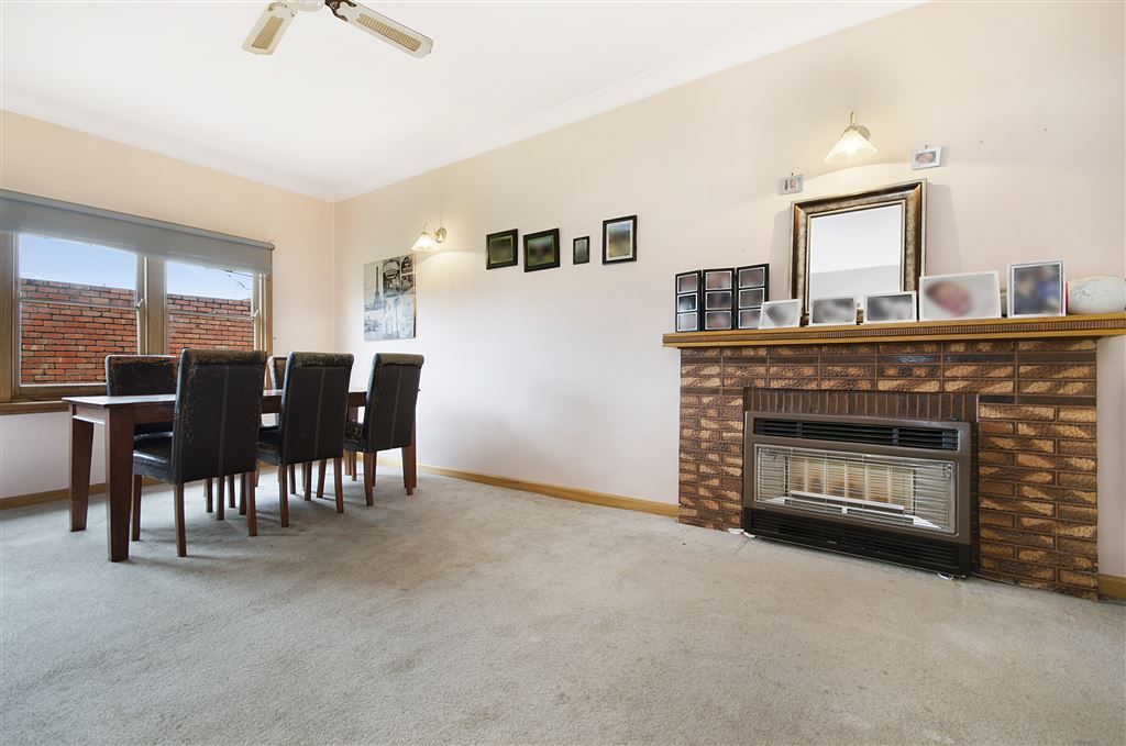 57 Melbourne Road, Drumcondra VIC 3215, Image 2