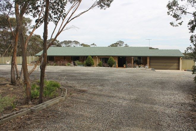 Picture of 106 Canopus Circuit, LONG FOREST VIC 3340