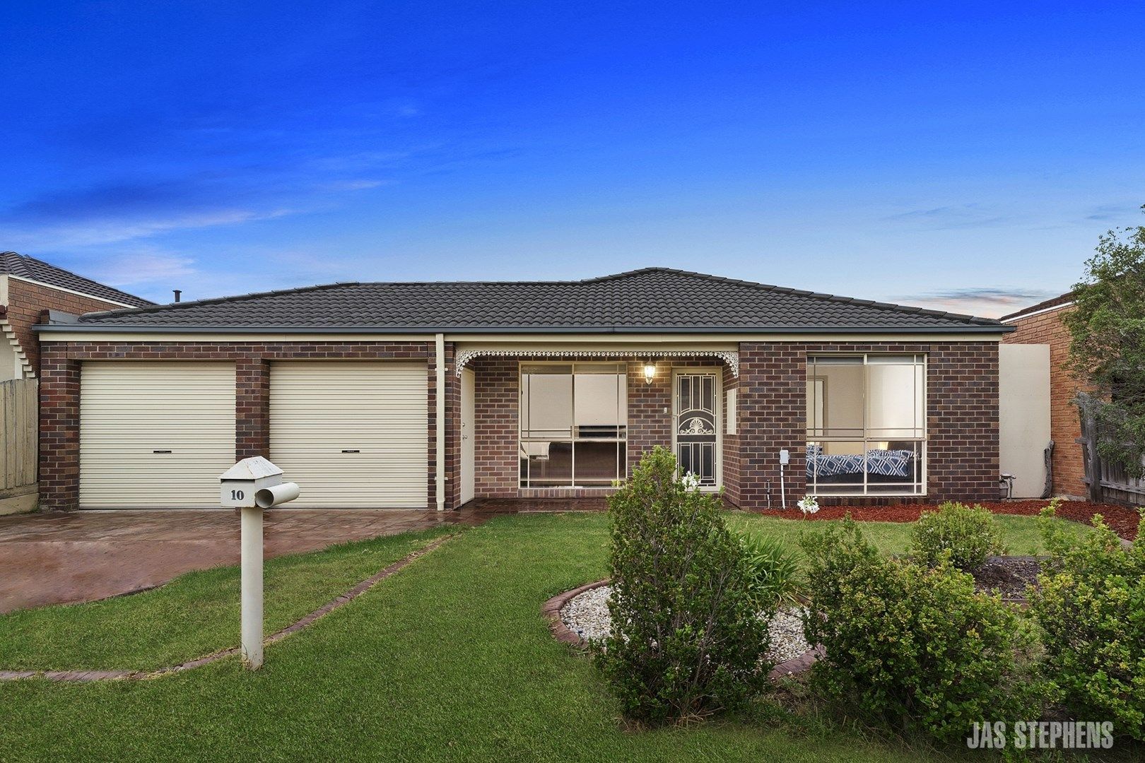 10 Shale Court, Delahey VIC 3037, Image 0