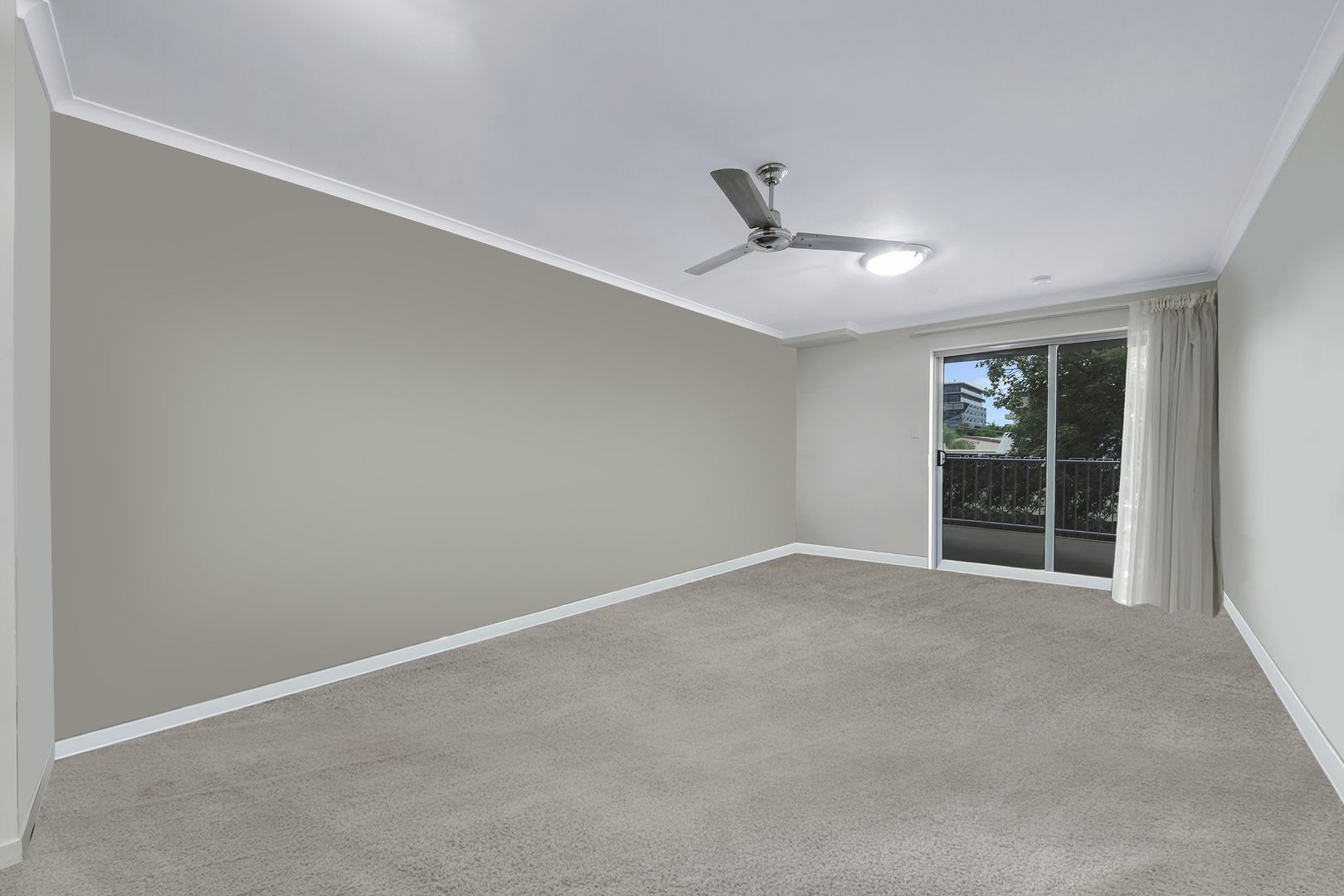 Level 3, 305-306/66-68 Oaka Lane, Gladstone QLD 4680, Image 2